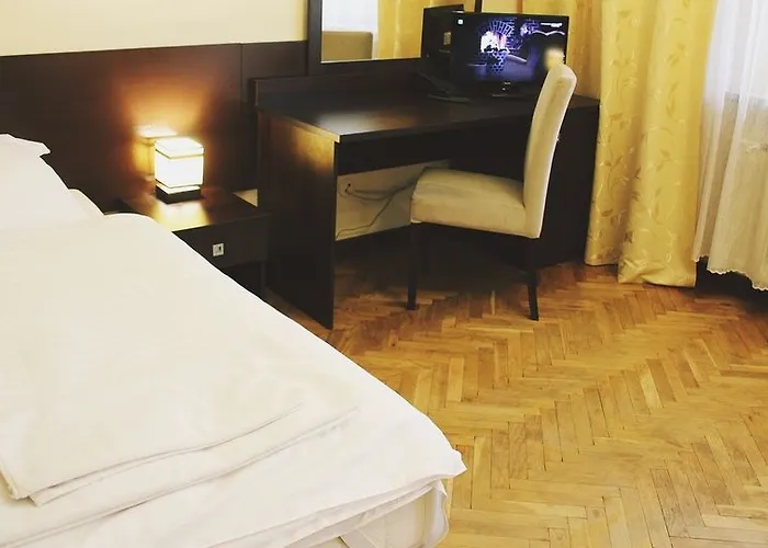 Dafne Oda ve Kahvaltı 3*